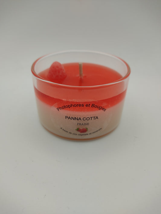 bougie panna cotta à la fraise